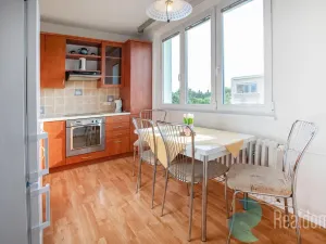 Pronájem bytu 3+1, Praha, Nedašovská, 62 m2