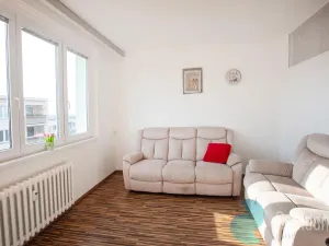Pronájem bytu 3+1, Praha, Nedašovská, 62 m2
