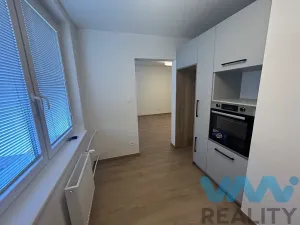 Pronájem bytu 1+1, Ostrava, Otakara Jeremiáše, 37 m2