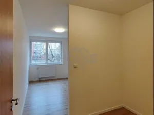 Prodej bytu 2+kk, Praha - Vysočany, Pod Harfou, 60 m2