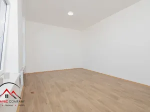 Pronájem bytu 2+kk, Ostrava, Křišťanova, 56 m2