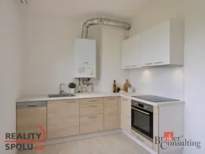 Prodej bytu 4+1, Plesná, 5. května, 80 m2