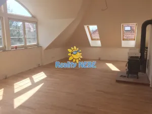 Pronájem kanceláře, Praha - Podolí, Nad spádem, 82 m2