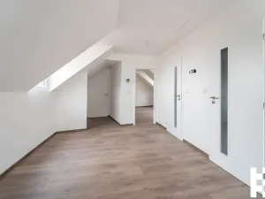 Prodej bytu 2+kk, Miličín, 53 m2