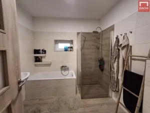 Prodej rodinného domu, Dolany, 150 m2