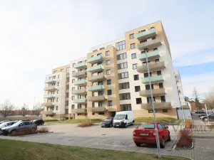 Pronájem bytu 3+kk, České Budějovice, Na Zlaté stoce, 77 m2