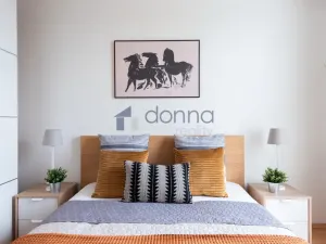 Pronájem bytu 2+kk, Praha, Za černým mostem, 51 m2