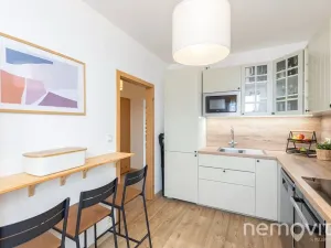 Prodej bytu 3+1, Unhošť, V Zahradách, 74 m2