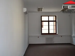 Pronájem kanceláře, Ostrava, Nivnická, 159 m2