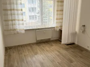 Prodej bytu 2+1, Třebíč - Nové Dvory, Jar. Heyrovského, 54 m2