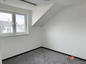 Pronájem bytu 4+kk, Vochov, 80 m2