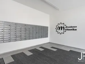 Pronájem bytu 2+kk, Praha - Žižkov, Malešická, 51 m2