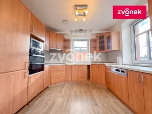 Pronájem bytu 4+kk, Zlín, Nad Ovčírnou III, 81 m2