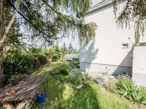 Pronájem bytu 1+1, Praha - Kobylisy, Pod Kynclovkou, 31 m2