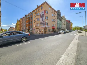 Prodej bytu 4+1, Cheb, Májová, 121 m2