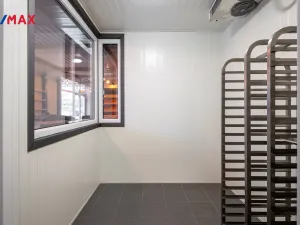 Pronájem restaurace, Praha - Stodůlky, Tlumačovská, 365 m2