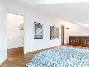 Pronájem bytu 3+1, Praha - Nové Město, Odborů, 126 m2