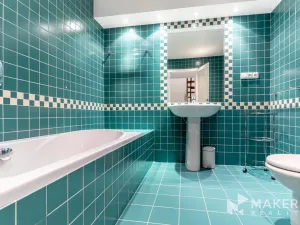 Pronájem bytu 3+1, Praha - Nové Město, Odborů, 96 m2