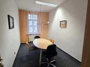 Pronájem kanceláře, Karlovy Vary, Moskevská, 12 m2