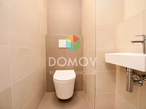 Pronájem bytu 2+kk, Beroun, Na Máchovně, 74 m2