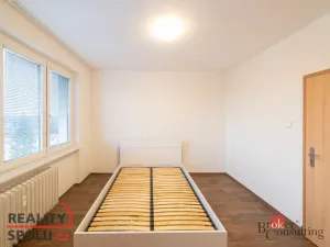 Pronájem bytu 2+1, Ostrava - Poruba, náměstí Družby, 57 m2