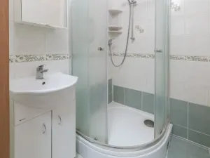 Pronájem bytu 2+1, Ostrava - Poruba, náměstí Družby, 57 m2