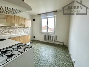 Pronájem bytu 2+1, Tisová, 74 m2