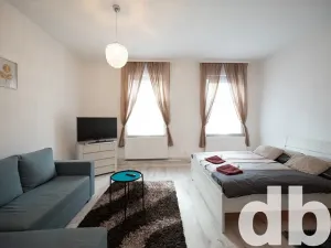 Pronájem bytu 2+kk, Karlovy Vary, Jabloňová, 45 m2