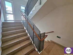 Prodej bytu 1+kk, Praha, Plzeňská, 35 m2