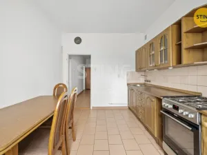 Pronájem bytu 2+1, Nová Role, Tovární, 60 m2