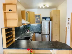 Pronájem bytu 2+kk, Beroun - Beroun-Město, Nad Paloučkem, 48 m2