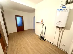 Pronájem bytu 3+1, Mariánské Lázně, Hlavní třída, 97 m2