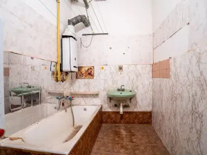 Prodej komerční nemovitosti, Hostinné, Poštovní, 438 m2