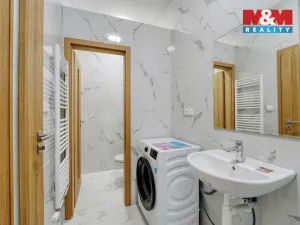 Pronájem bytu 2+kk, Plzeň - Jižní Předměstí, Husova, 43 m2