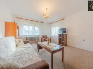 Prodej rodinného domu, Horní Počaply, 140 m2