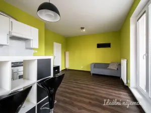 Pronájem bytu 1+kk, Praha - Záběhlice, Mikanova, 31 m2