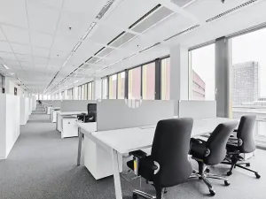 Pronájem kanceláře, Praha - Nusle, Pikrtova, 536 m2