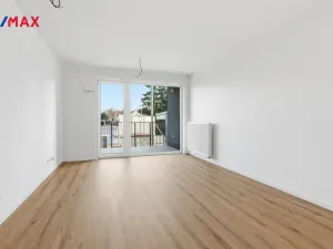 Prodej bytu 1+kk, Kladno - Dubí, Ke křížku, 31 m2