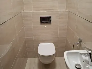 Prodej kanceláře, Praha - Hostivař, Nurmiho, 80 m2