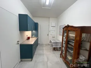 Prodej komerční nemovitosti, Praha - Nové Město, Dittrichova, 77 m2