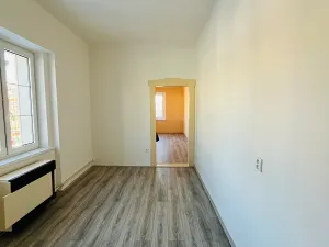 Pronájem bytu 2+kk, Praha, 45 m2