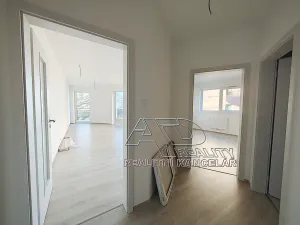 Pronájem atypického bytu, České Budějovice, Na Zlaté stoce, 54 m2