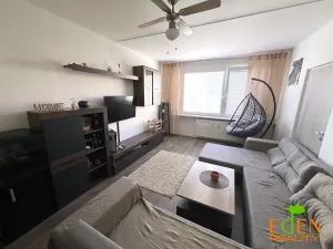 Prodej bytu 3+1, Plzeň, Bzenecká, 65 m2