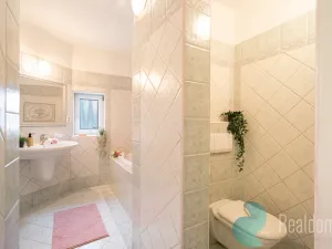 Prodej bytu 4+1, České Budějovice, Jírovcova, 135 m2