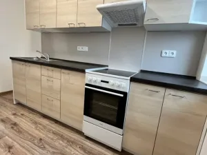 Pronájem bytu 3+1, Dvorce, Komenského, 76 m2