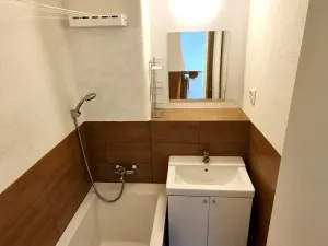 Pronájem bytu 1+1, Sokolov, Karla Havlíčka Borovského, 42 m2