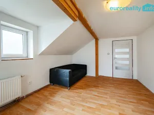 Prodej chalupy, Kraslice - Černá, 192 m2