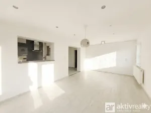 Pronájem bytu 4+1, Neratovice, Nerudova, 110 m2