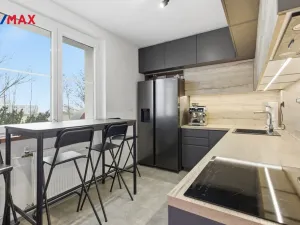 Prodej bytu 3+1, Otovice, K Panelárně, 83 m2