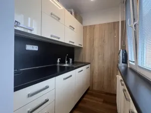 Pronájem bytu 1+kk, Hradec Králové, Severní, 27 m2